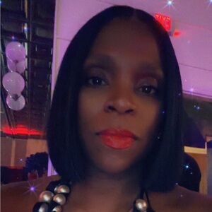 Meet your Posher, Sherill